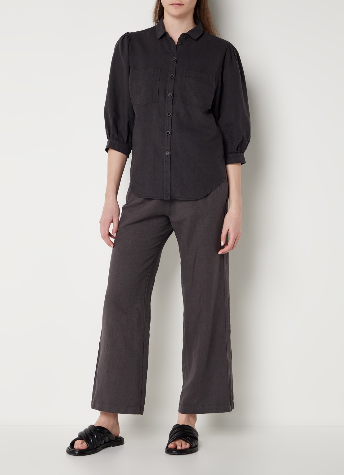 alchemist Dany blouse in linnenblend met borstzakken - voorkant 4 antraciet