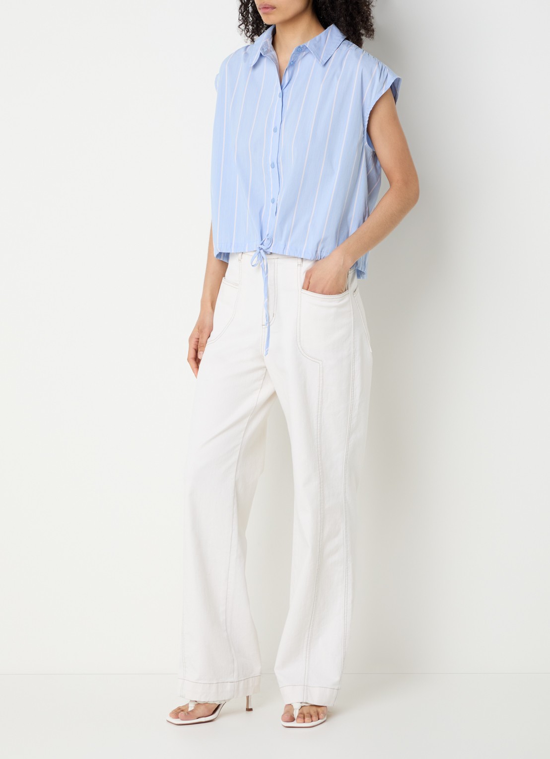 alchemist Flora blouse met streepprint - voorkant 3 lichtblauw