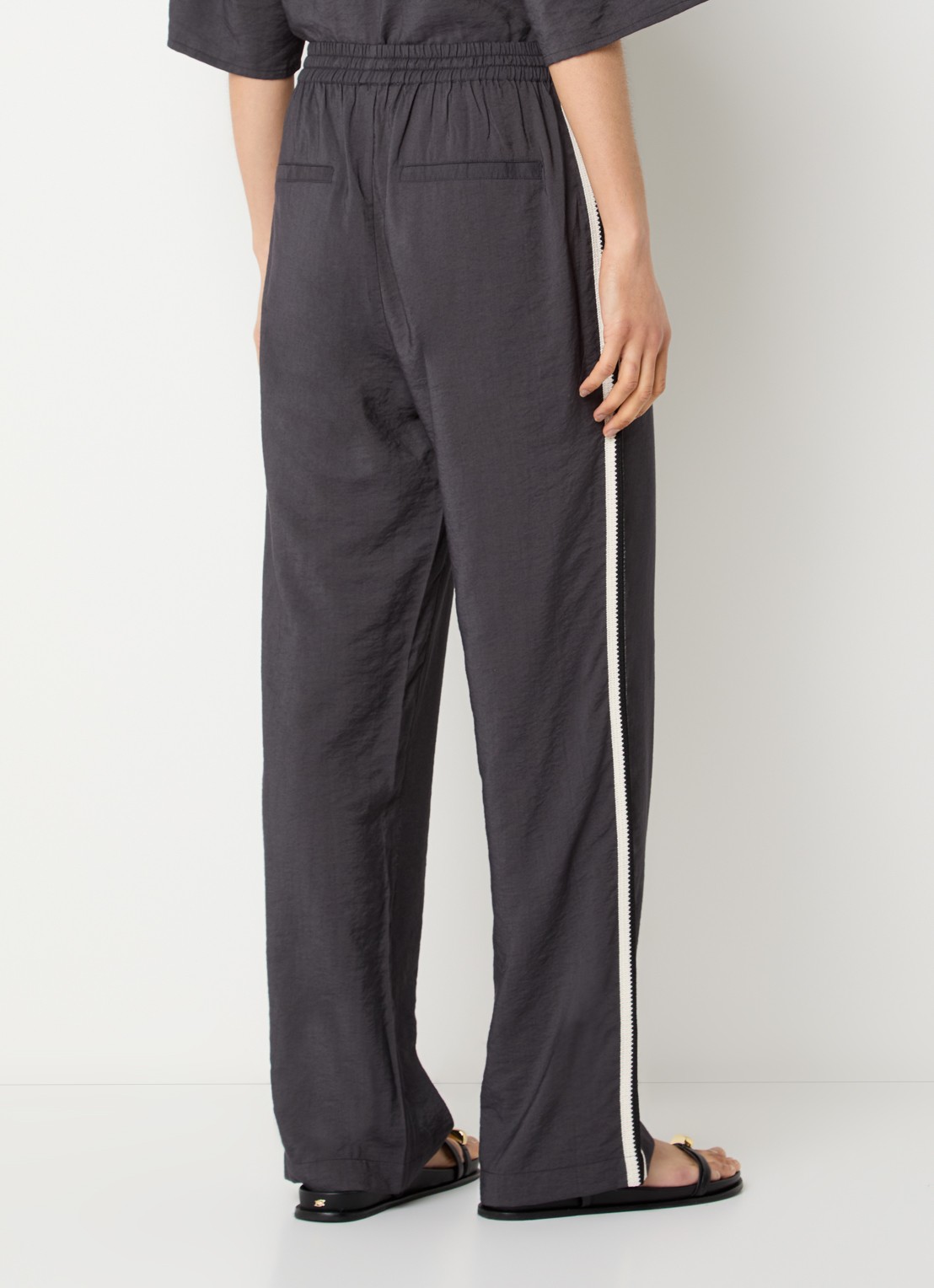 alchemist Lou high waist loose fit broek met borduring - achterkant antraciet