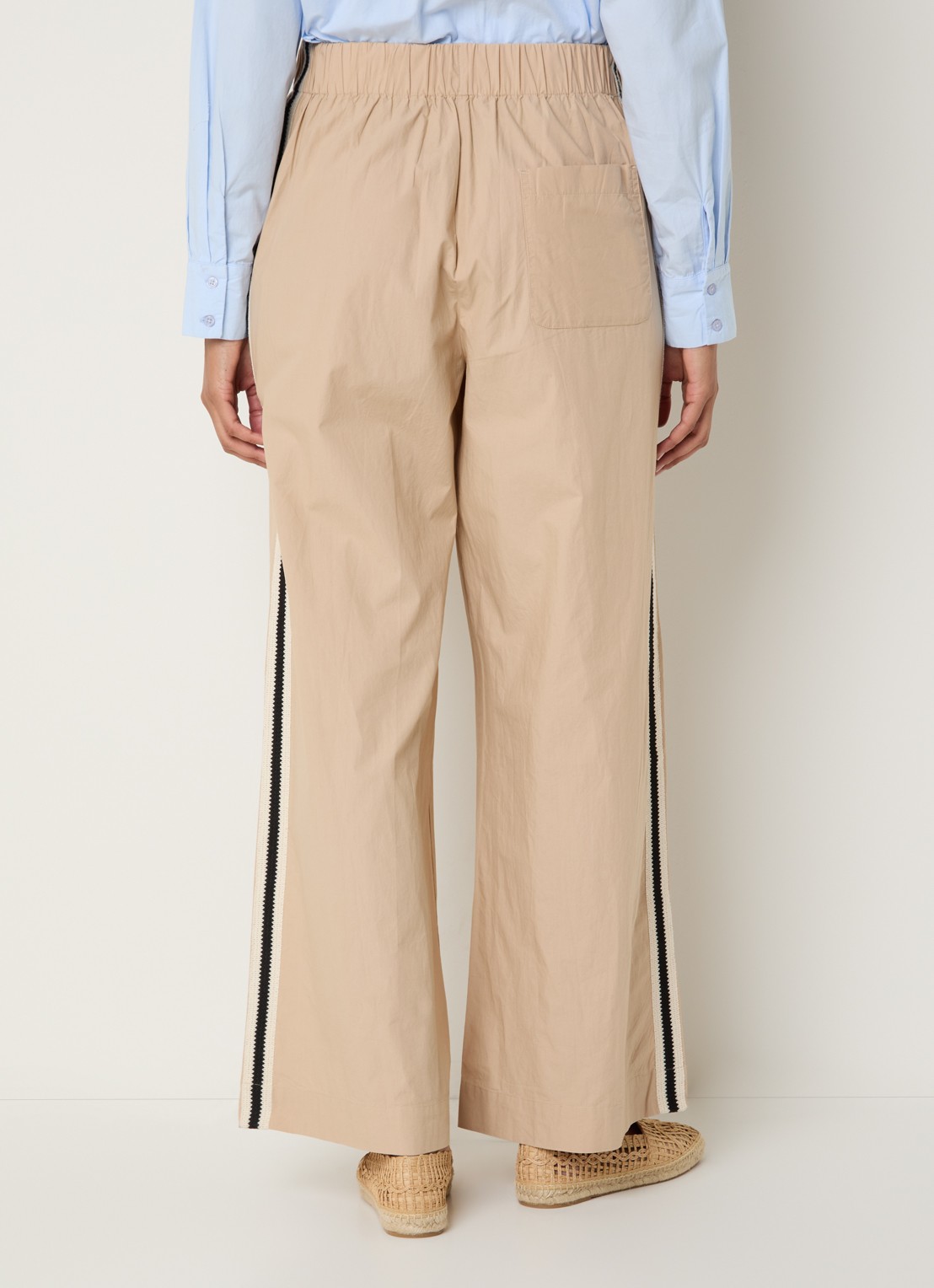 alchemist Mid waist wide fit joggingbroek met steekzakken - achterkant beige