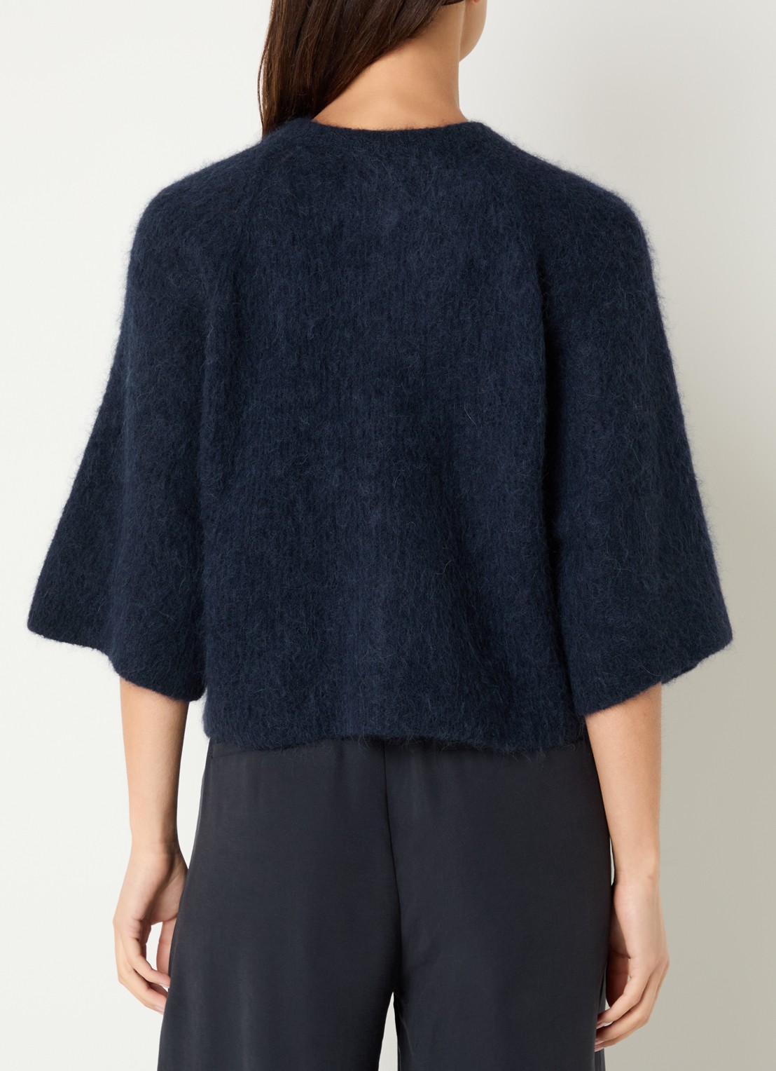 alchemist Mimosa grofgebreid vest met ronde hals - achterkant donkerblauw