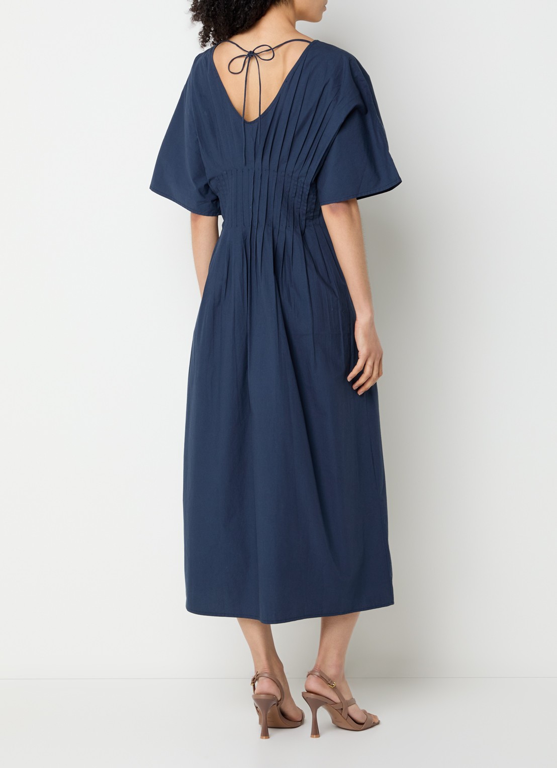 alchemist Pippa midi jurk met plooidetail en trompetmouw - achterkant 4 donkerblauw