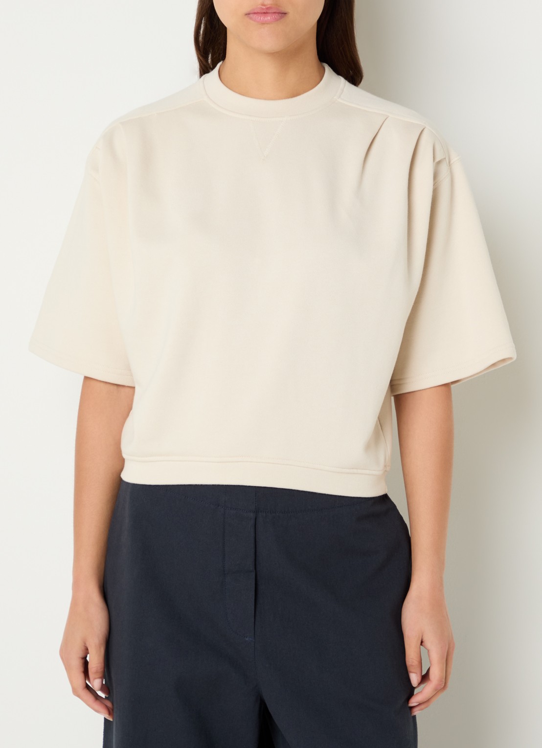 alchemist Ray sweater met ronde hals - detail 2 vanillegeel
