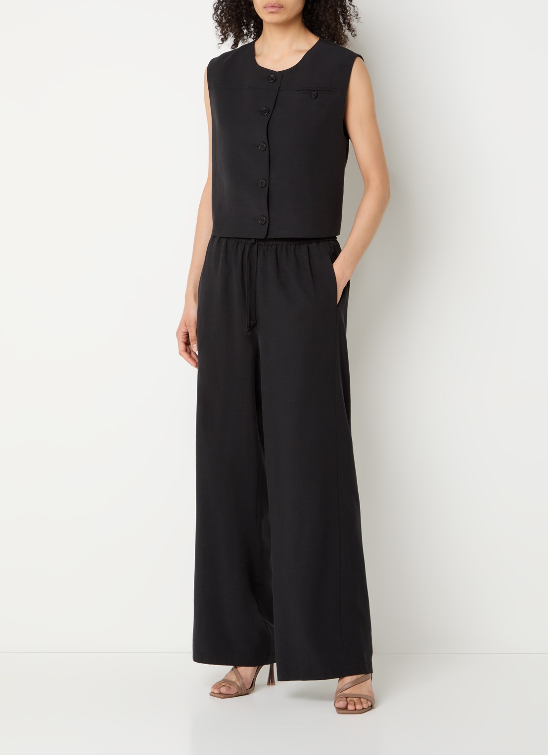alchemist Sammy mid waist loose fit pantalon in linnenblend met steekzakken - voorkant 4 zwart