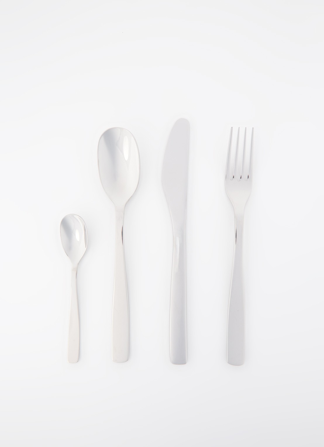 Alessi KnifeForkSpoon bestekset 24-delig - voorkant 2 zilver