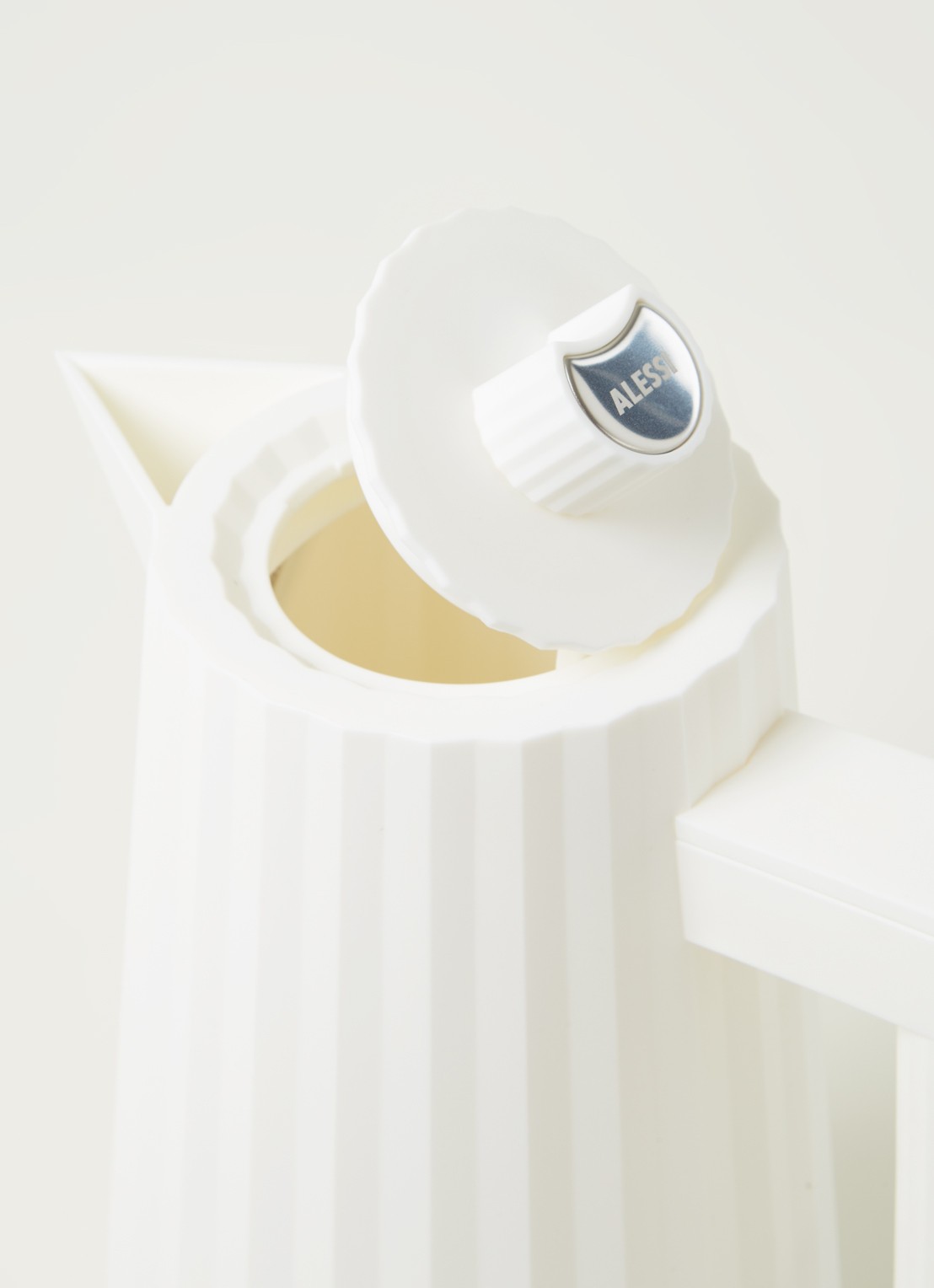 Alessi Plissé waterkoker 1,7 liter - detail 3 wit