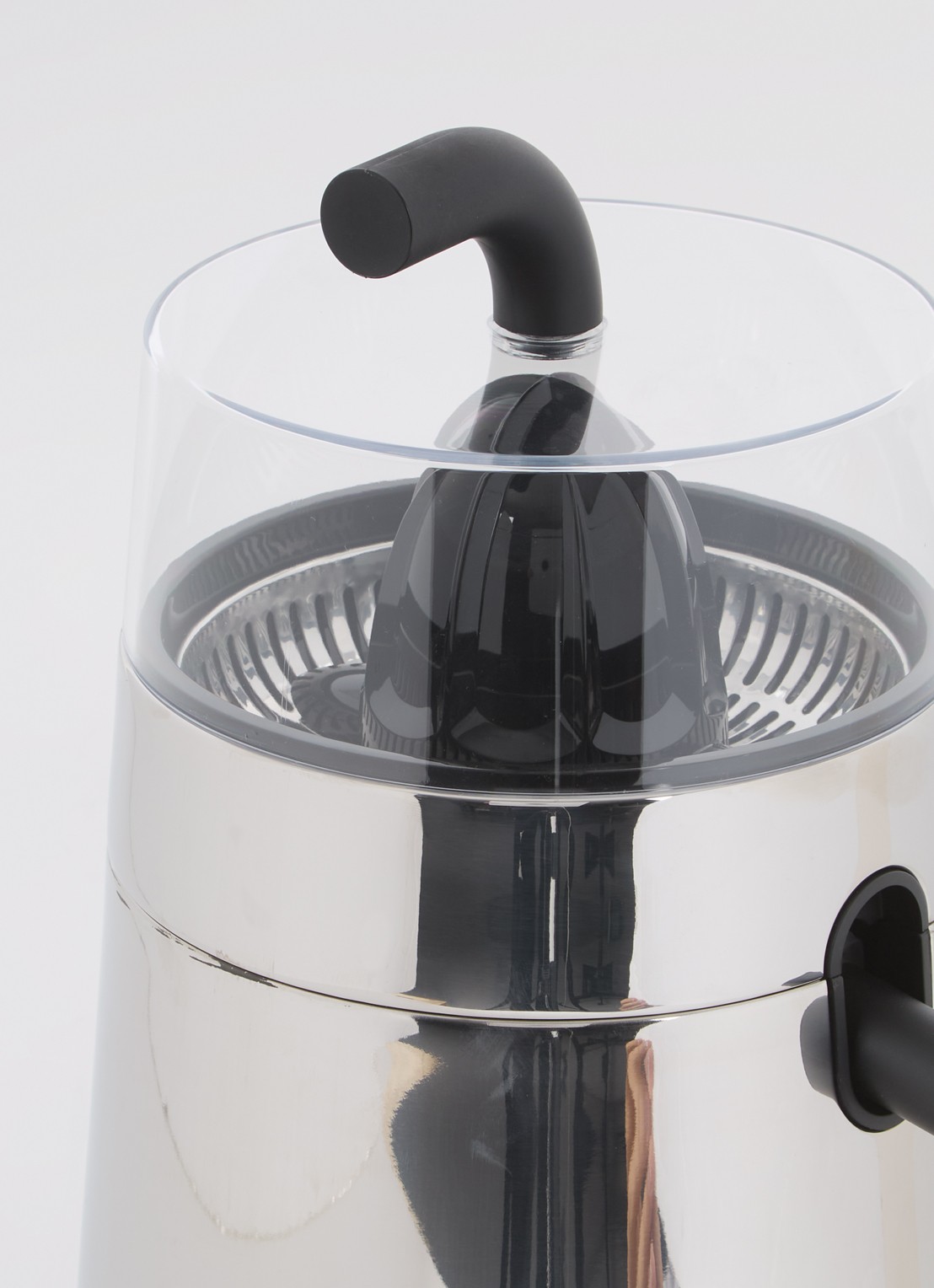 Alessi Toru citruspers - voorkant 3 zwart