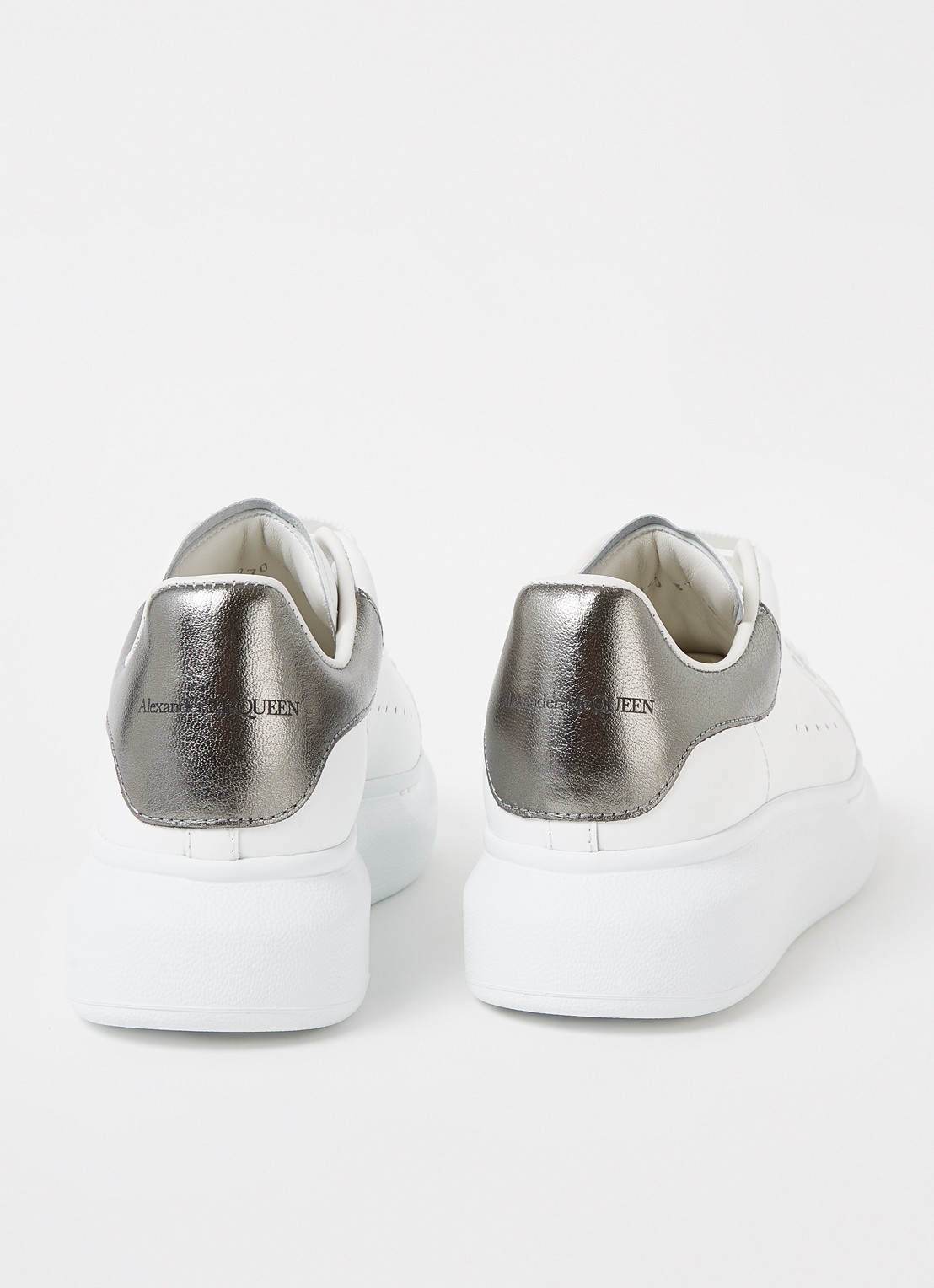 Alexander McQueen Oversized sneaker van kalfsleer - detail 3 wit