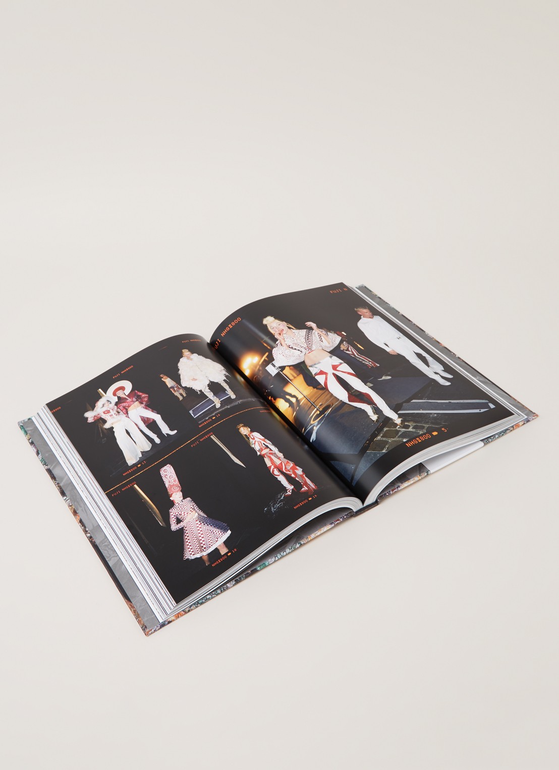 Alexander McQueen: Unseen - detail 3 undefined