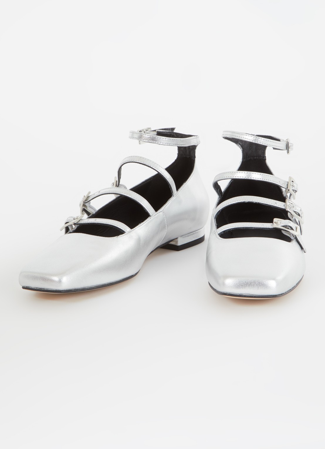 ALOHAS Luke Shimmer ballerina met metallic finish - detail zilver