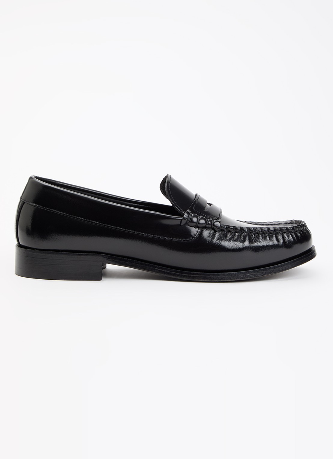 ALOHAS Rivet loafer van leer - voorkant 2 zwart