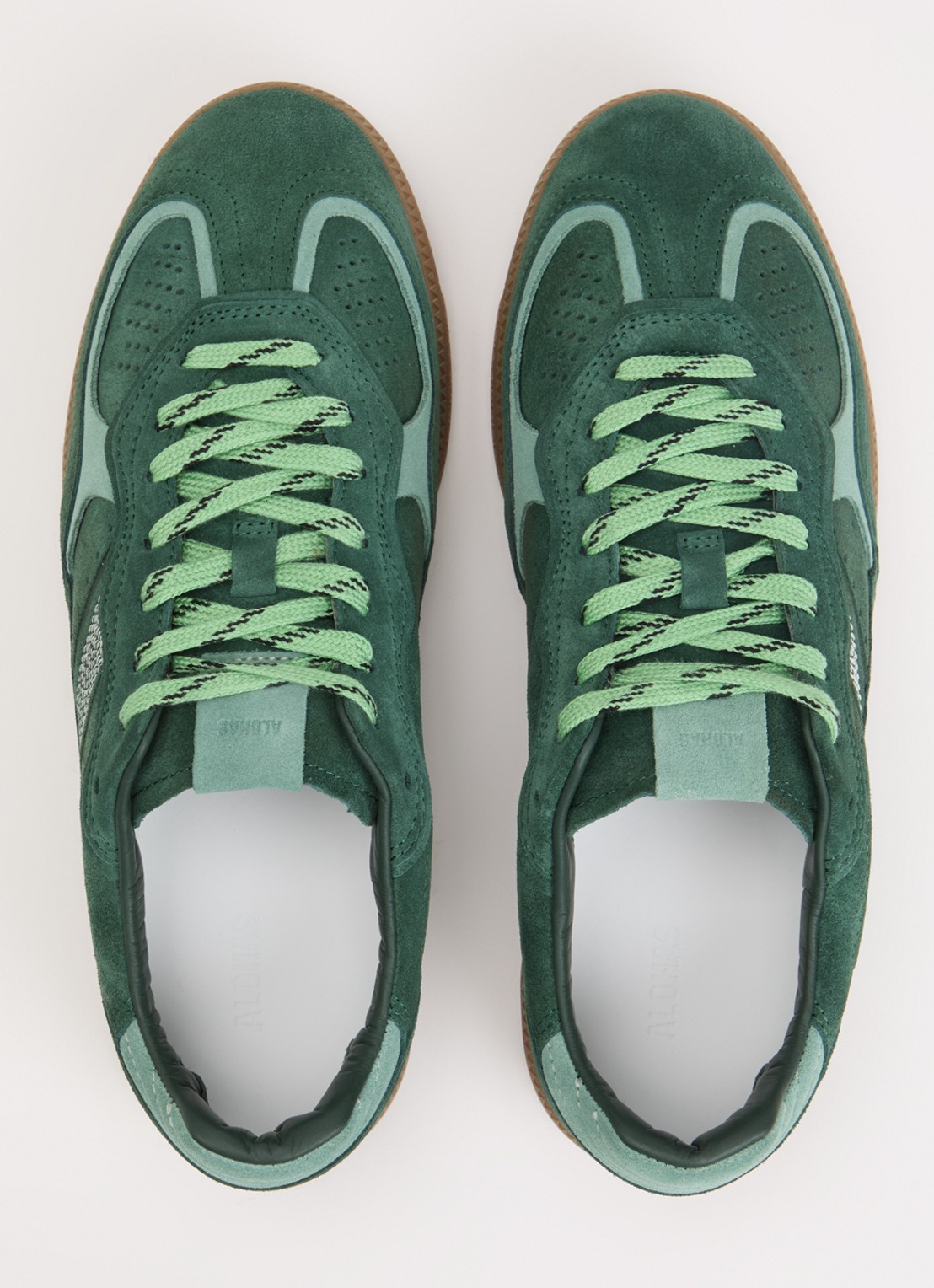 ALOHAS Tb.490 Rife sneaker van suède - detail 3 groen