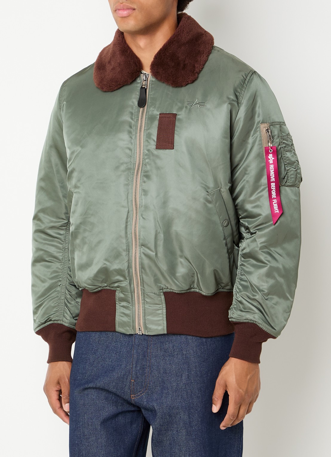 Alpha Industries B-15 Vintage gewatteerd bomberjack met afneembare kraag van imitatiebont - detail 3 bronsgroen