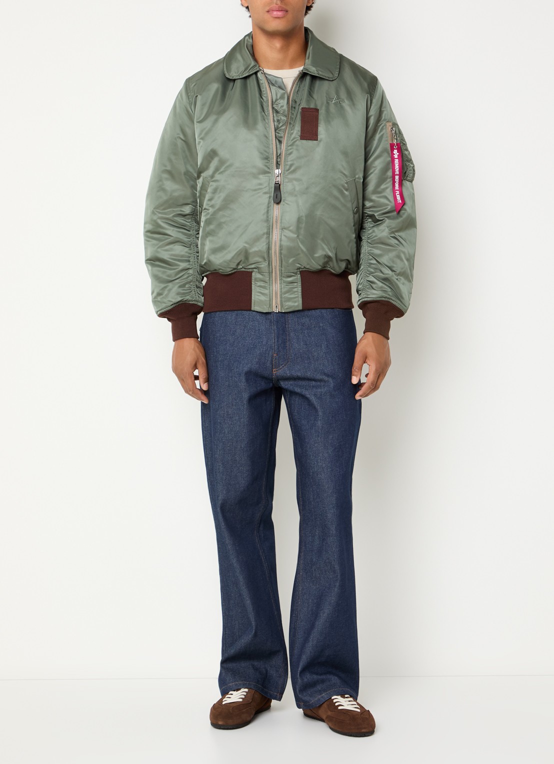 Alpha Industries B-15 Vintage gewatteerd bomberjack met afneembare kraag van imitatiebont - voorkant 2 bronsgroen