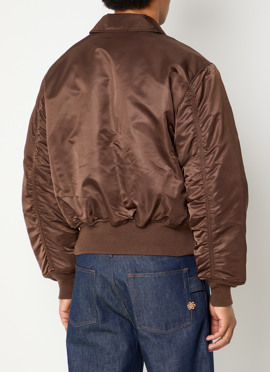 Alpha Industries CWU-45P Heritage gewatteerd bomberjack met opgestikte zakken - achterkant 2 bruin