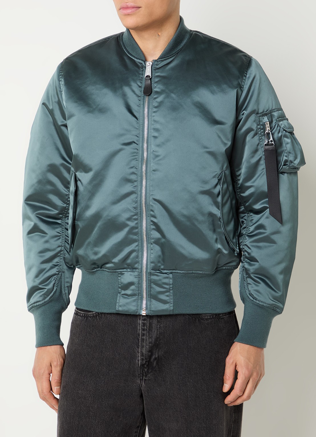 Alpha Industries MA-1 Base Flight reversible gewatteerd bomberjack met steekzakken - detail 2 petrol