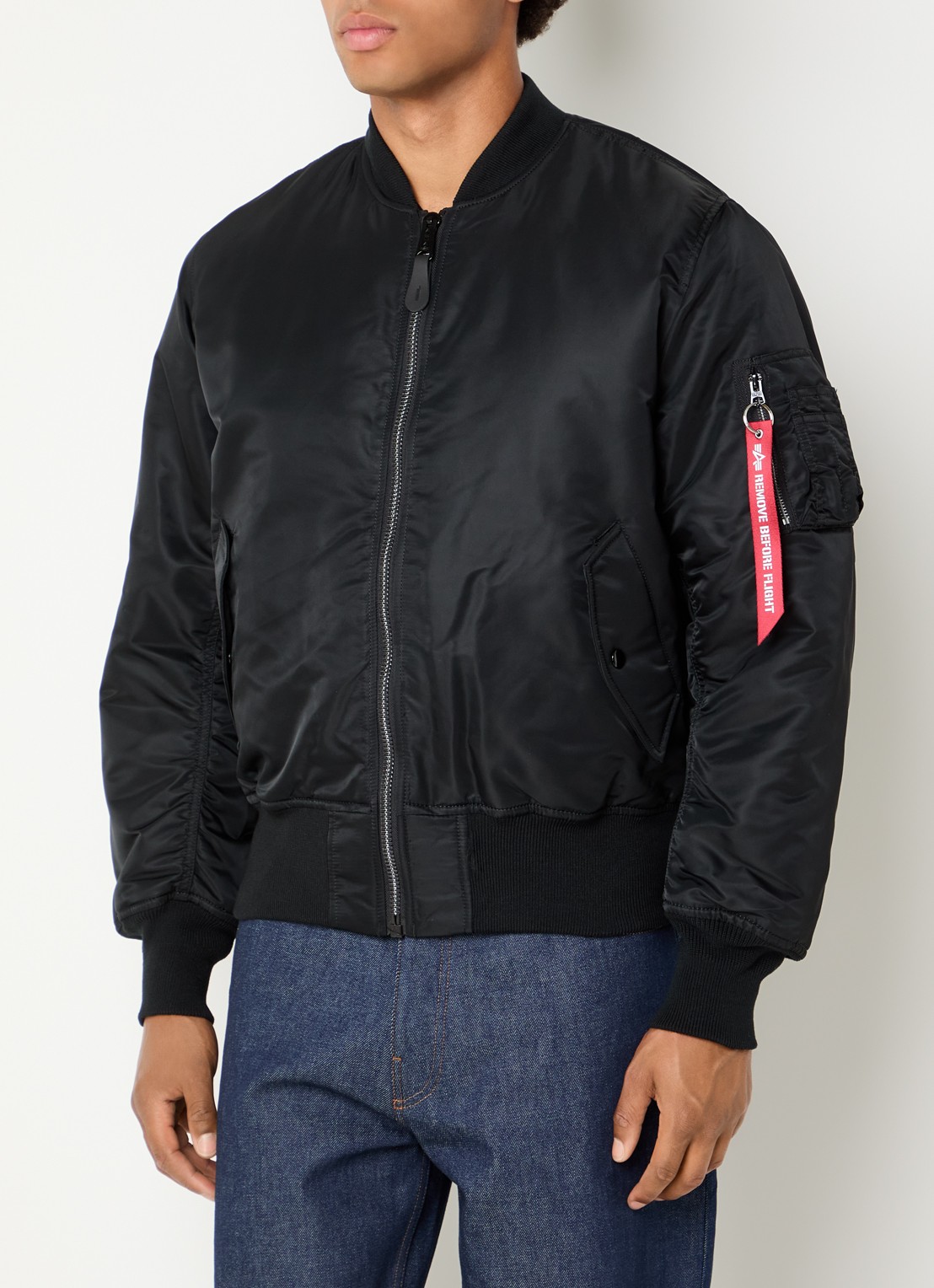 Alpha Industries MA-1 Heritage reversible gewatteerd bomberjack met klepzakken - detail 2 zwart