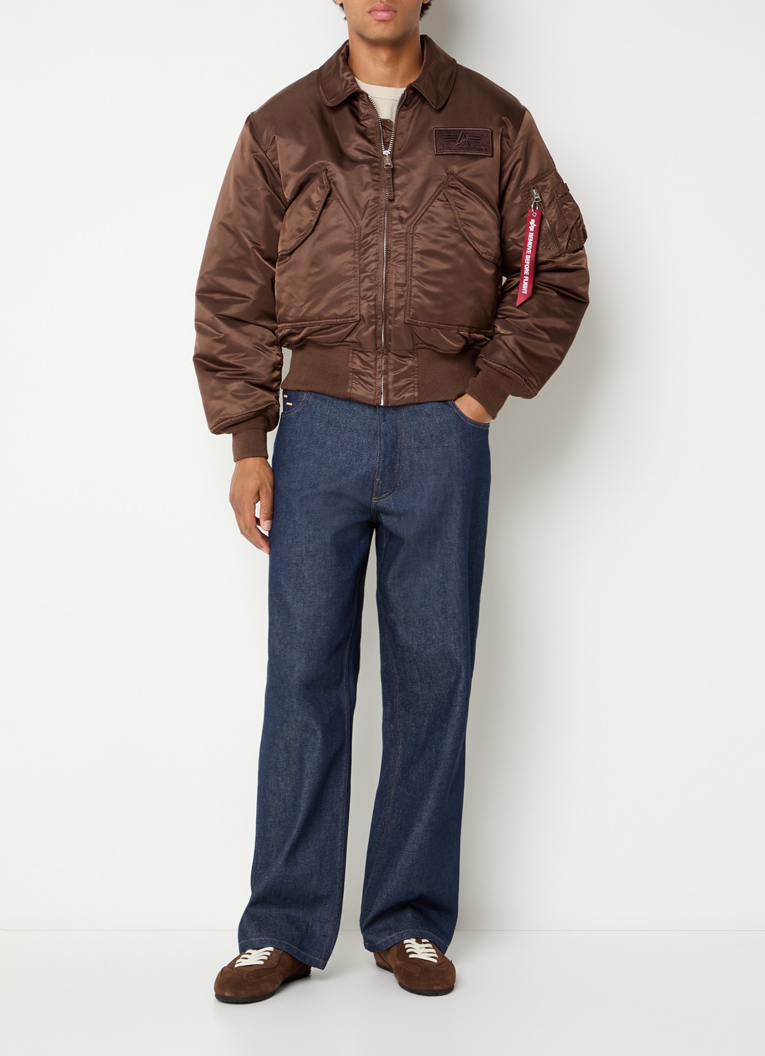 Alpha Studio CWU-45P Heritage gewatteerd bomberjack met opgestikte zakken - voorkant 3 bruin