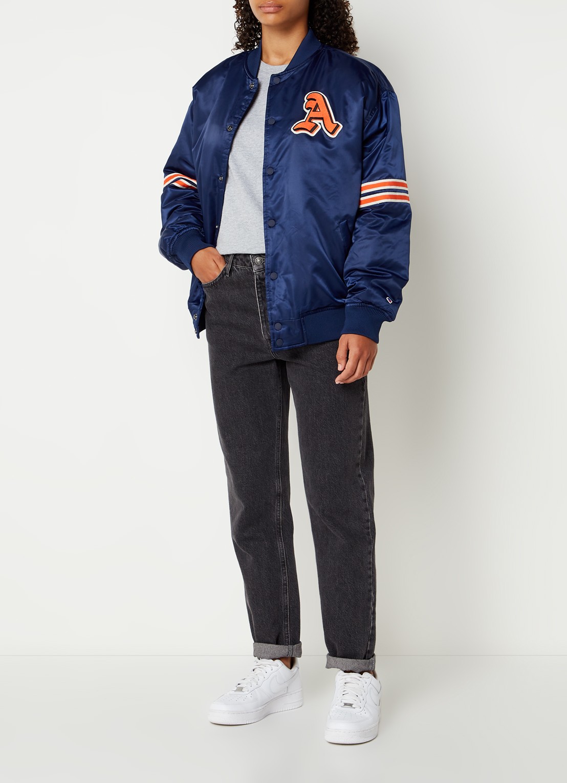 America Today Joel gewatteerd bomberjack met patch - voorkant 2 donkerblauw