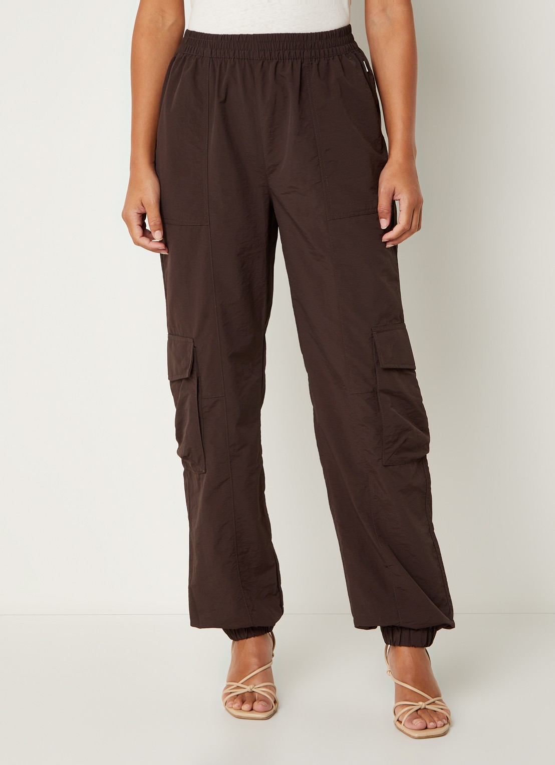 America Today Perry high waist tapered fit cargobroek  - detail 4 bruin