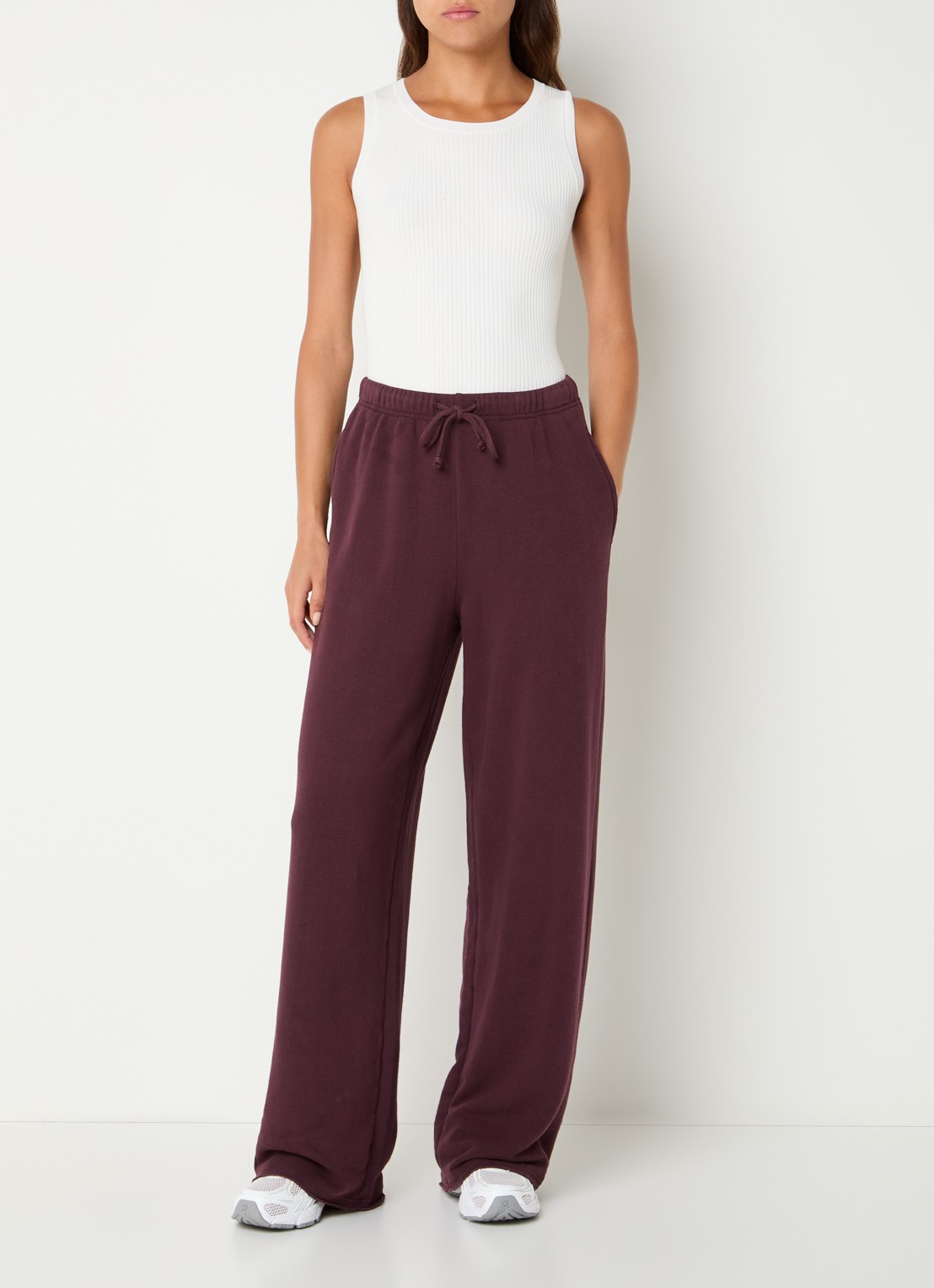 American Vintage Atubaylie high waist loose fit joggingsbroek met steekzakken - voorkant 4 bordeauxrood