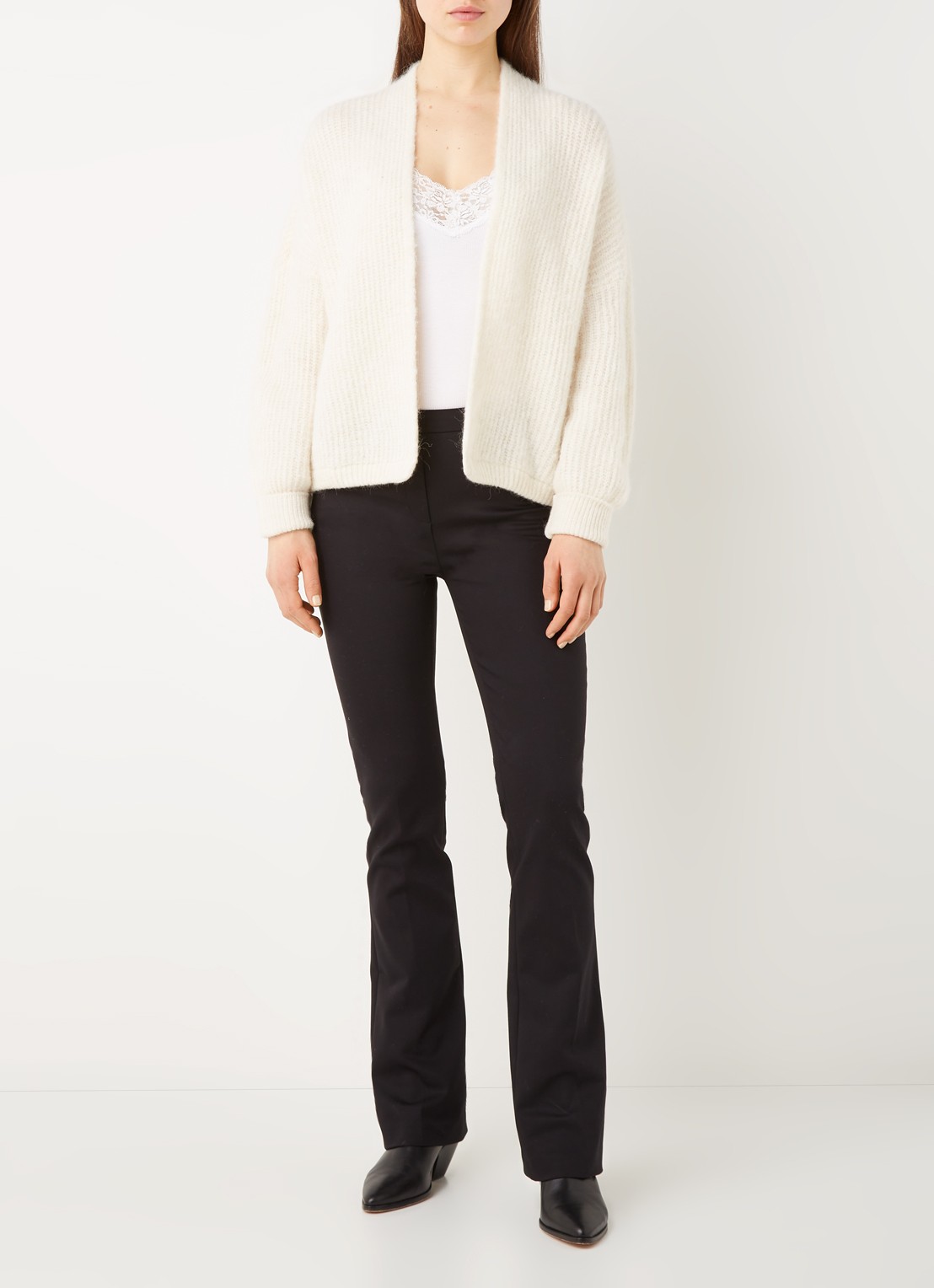 American Vintage East grofgebreid openvallend vest in alpaca wolblend - voorkant 4 gebroken wit