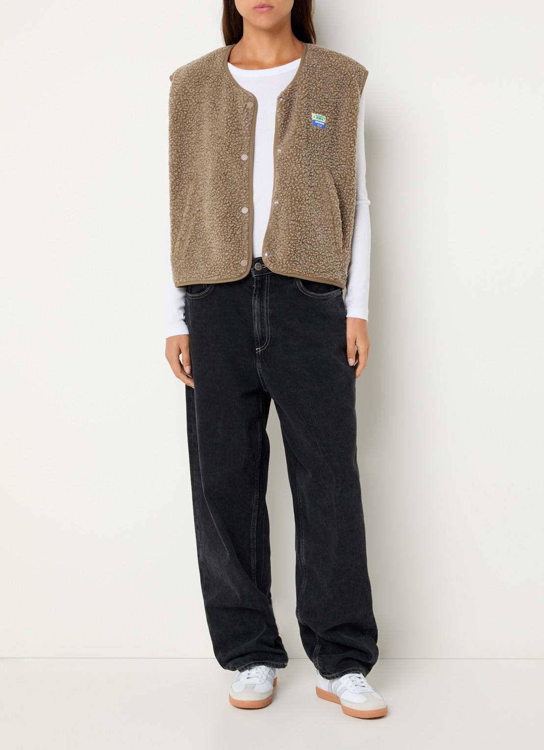 American Vintage Hoktown gilet met ritszakken - voorkant 2 lichtbruin