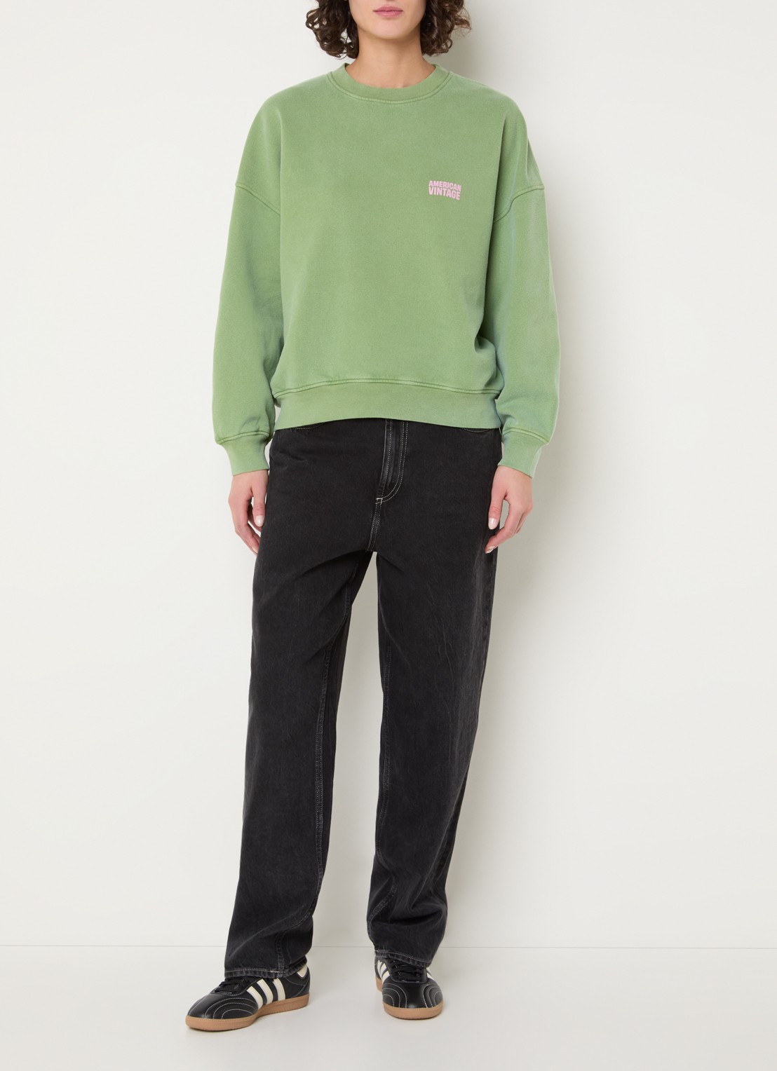 American Vintage Plizzy sweater met logo  - voorkant 2 groen