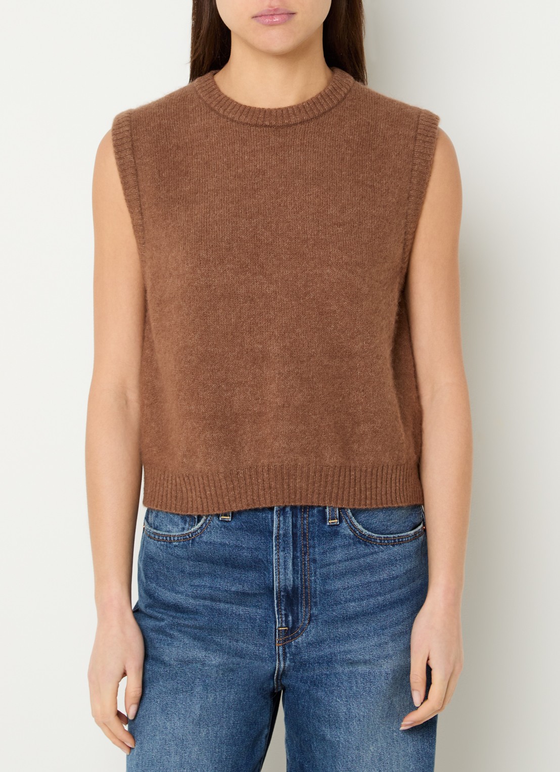 American Vintage Vitow fijngebreide spencer in alpaca wolblend - detail bruin