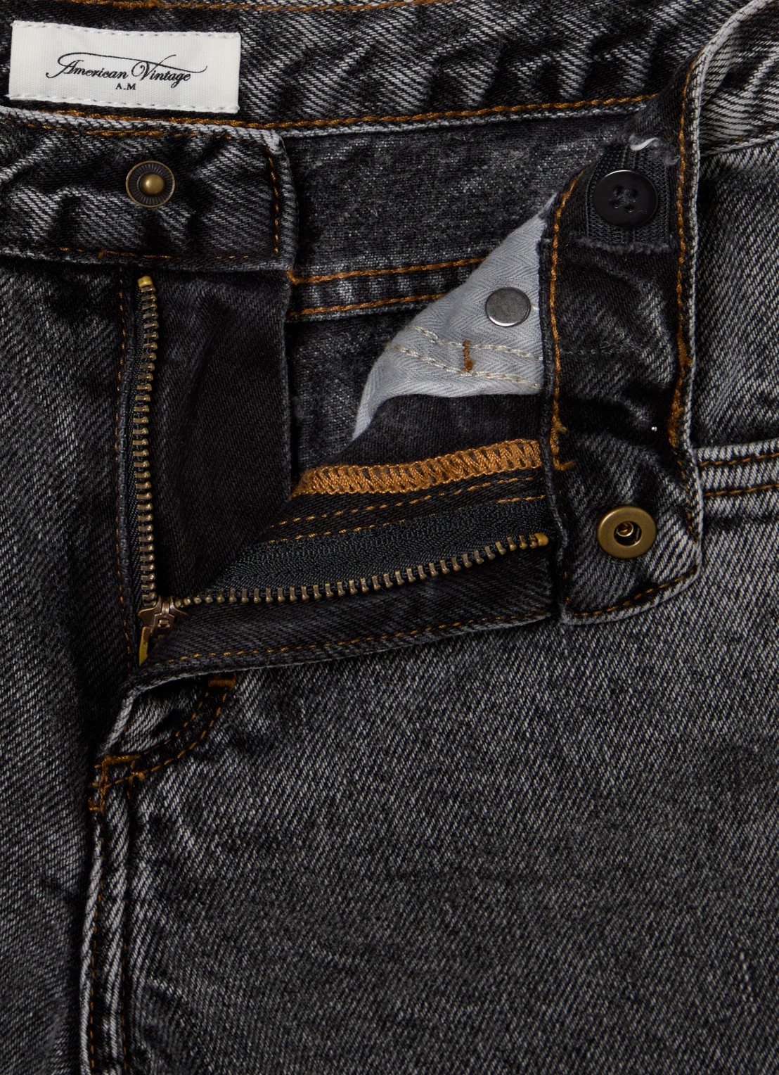 American Vintage Yopday straight leg jeans met gekleurde wassing  - detail antraciet