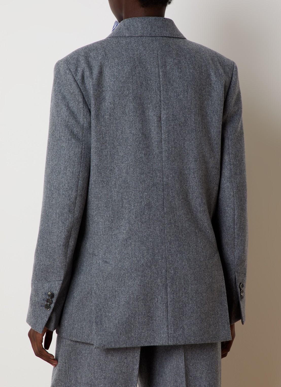 AMI Paris Blazer van scheerwol met klepzakken - achterkant middengrijs