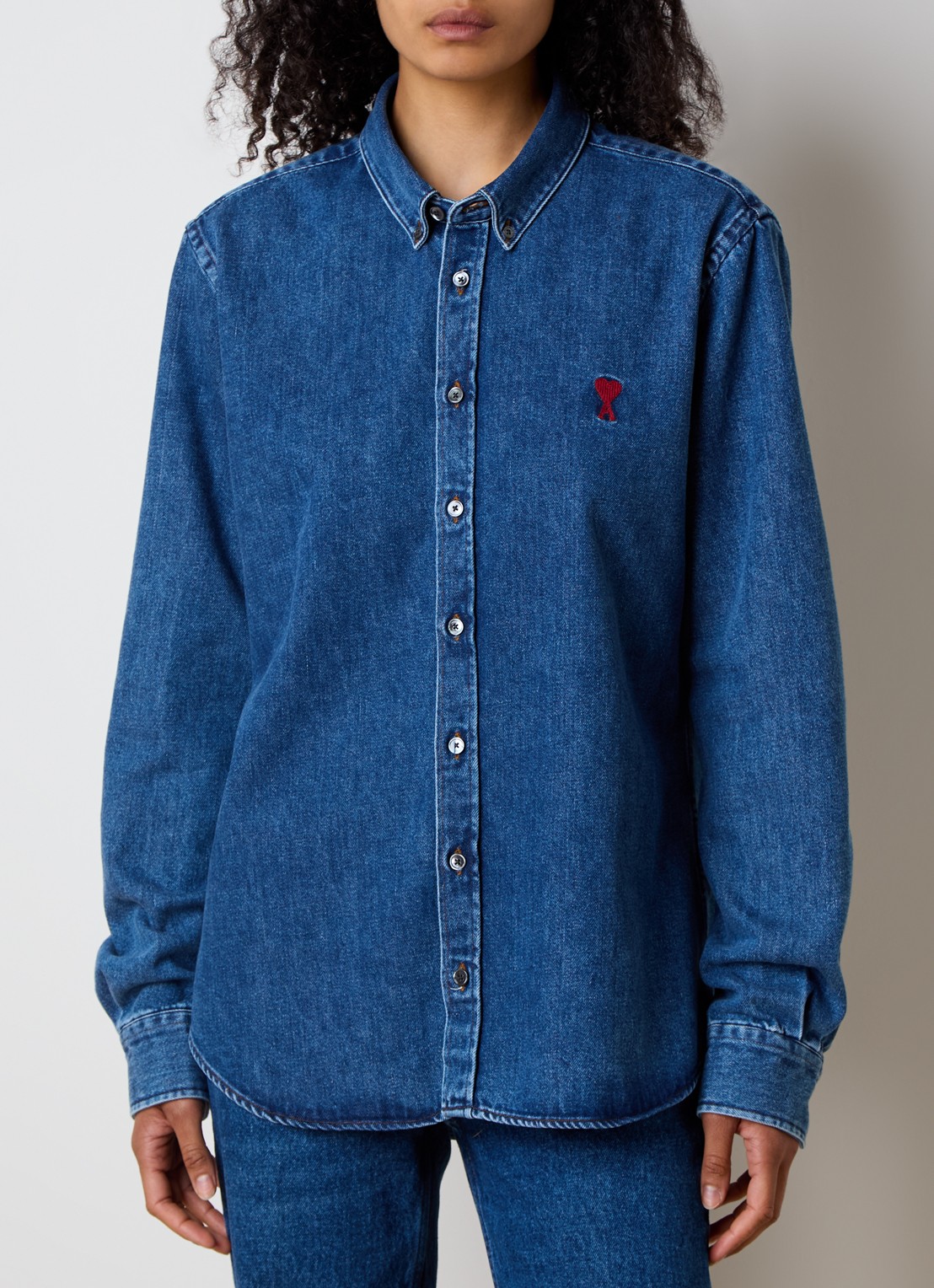 AMI Paris Blouse met logo - detail 4 indigo