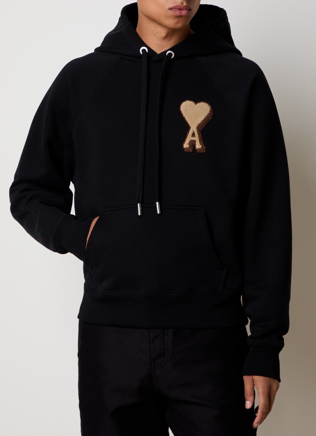 AMI Paris Hoodie met logo - detail 3 zwart