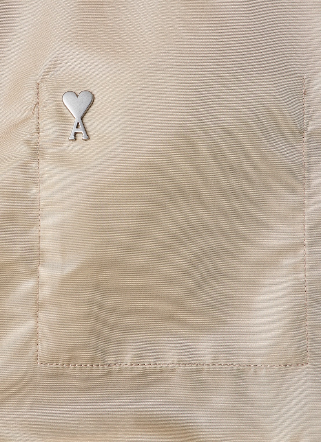 AMI Paris Jack met logo en steekzakken - detail 4 beige