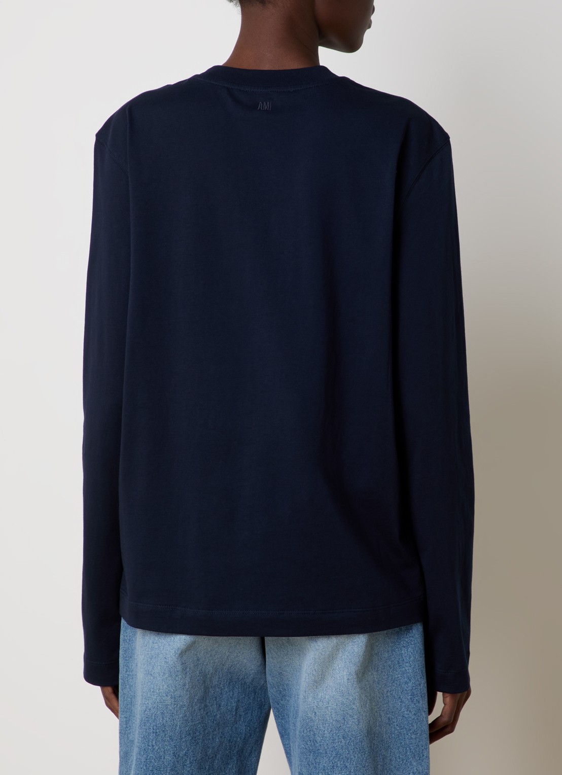 AMI Paris Longsleeve van  katoen met logoborduring  - achterkant donkerblauw