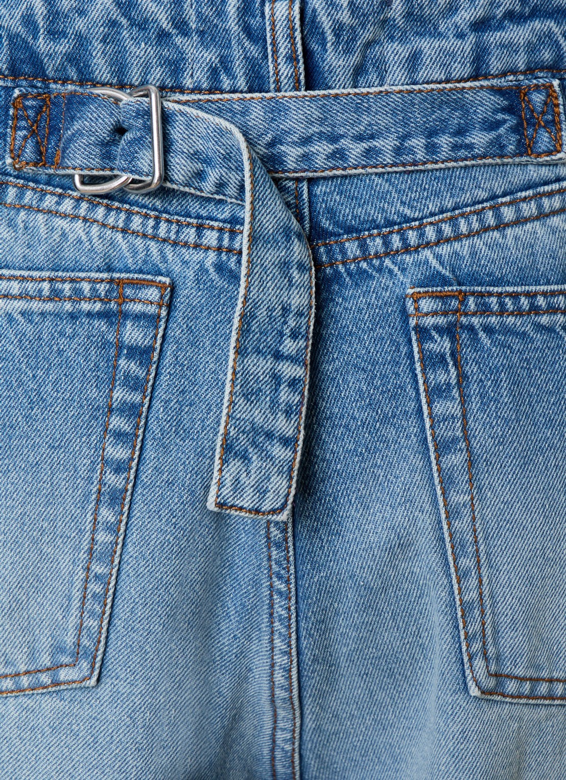 AMI Paris Mid waist wide leg jeans met medium wassing - detail 5 indigo