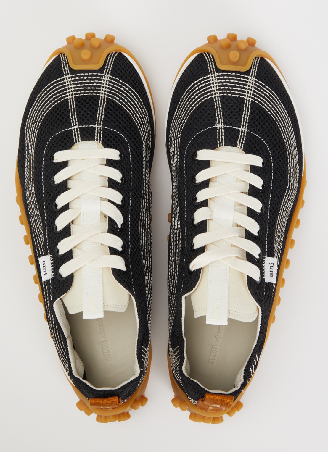 AMI Paris Mirage sneaker met schapenleren details - detail 3 zwart