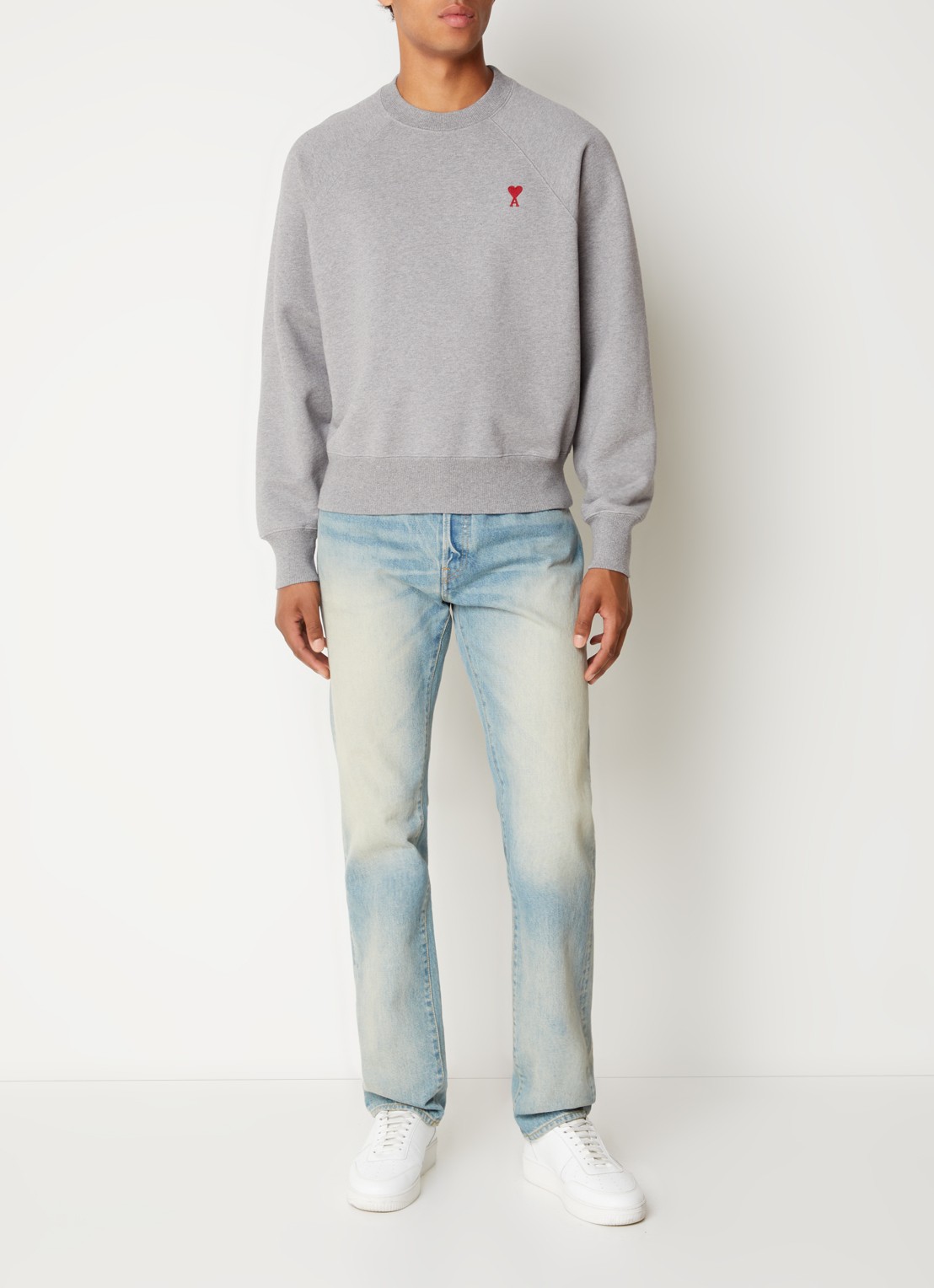AMI Paris Sweater van  katoen met logoborduring - voorkant 2 grijs