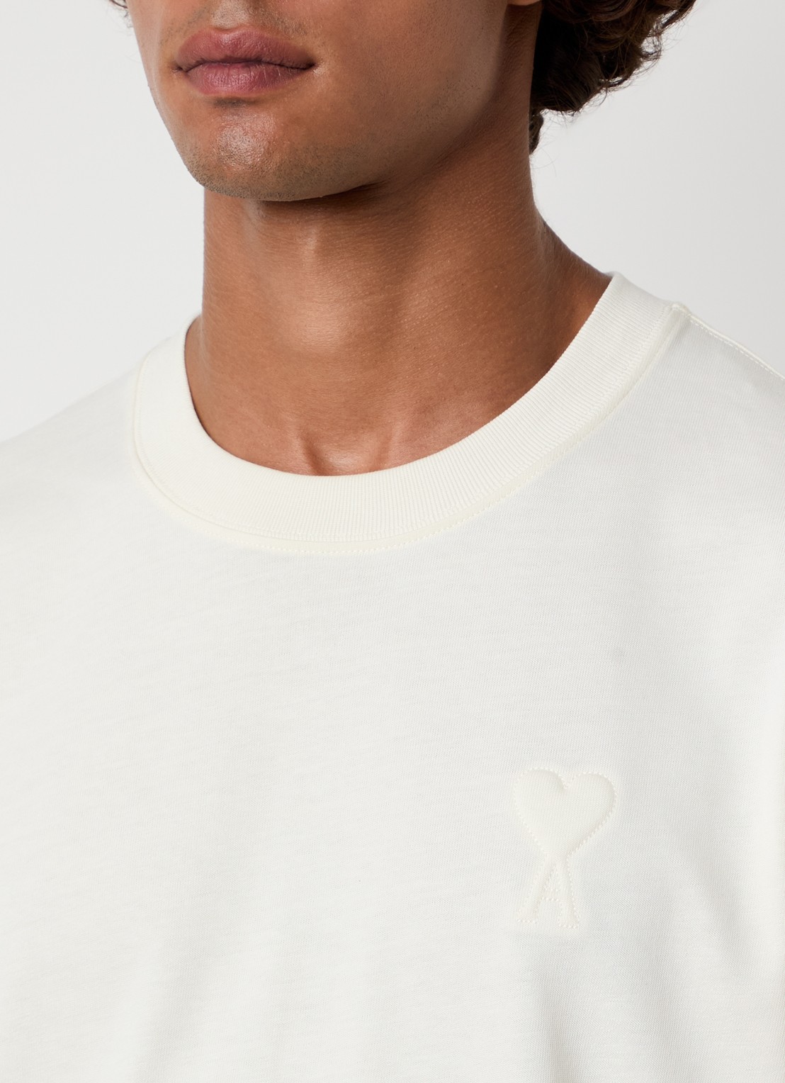 AMI Paris T-shirt met logoborduring - detail 4 naturel