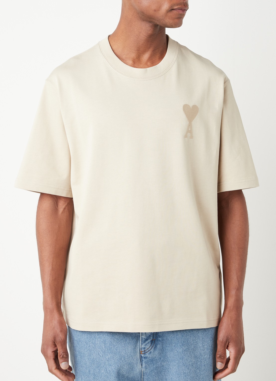 AMI Paris T-shirt van  katoen met logoborduring  - detail 2 beige