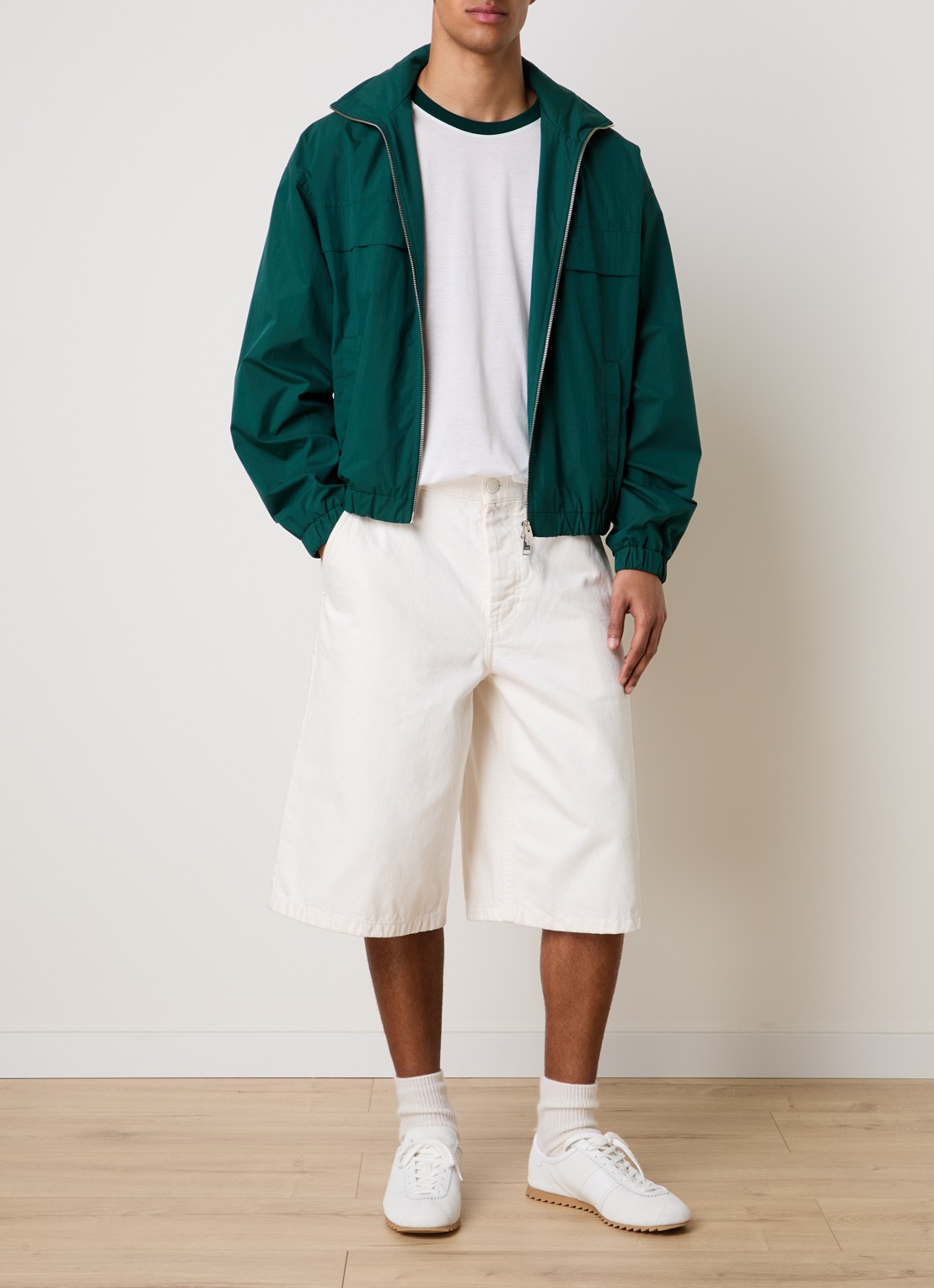 AMI Paris Windjack met opbergbare capuchon - voorkant 3 groen