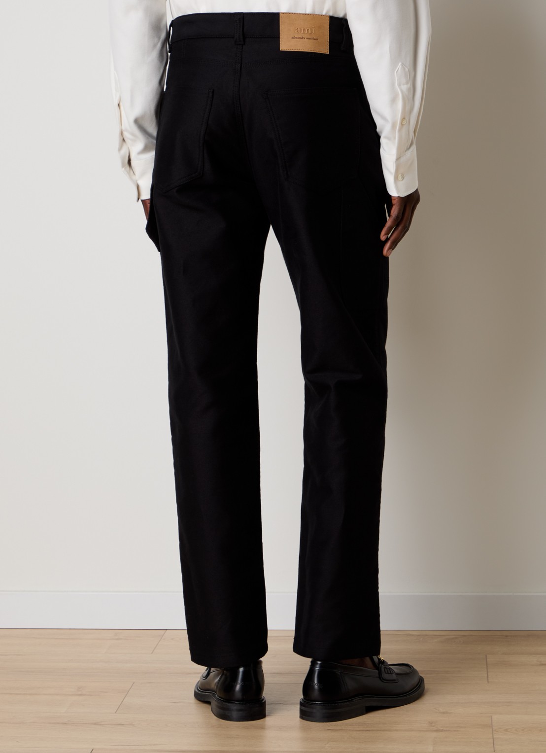 AMI Paris Worker straight fit pantalon met steekzakken - achterkant zwart