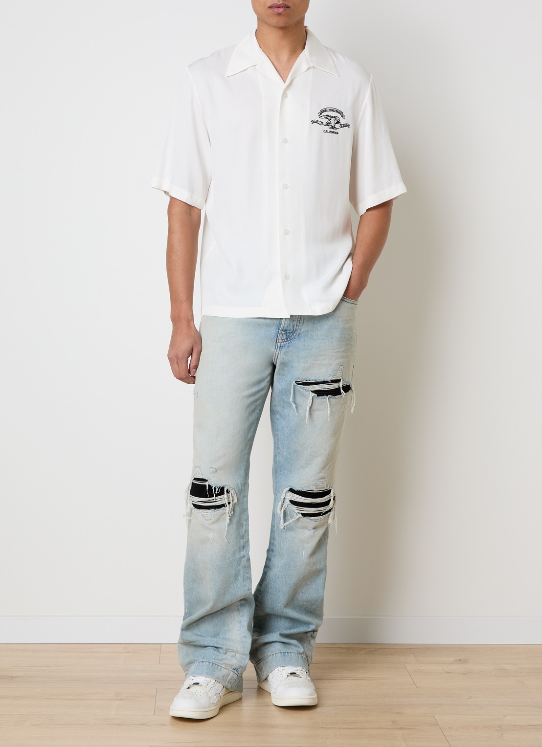 AMIRI Eagle comfort fit overhemd met logo- en backprint - voorkant 2 gebroken wit