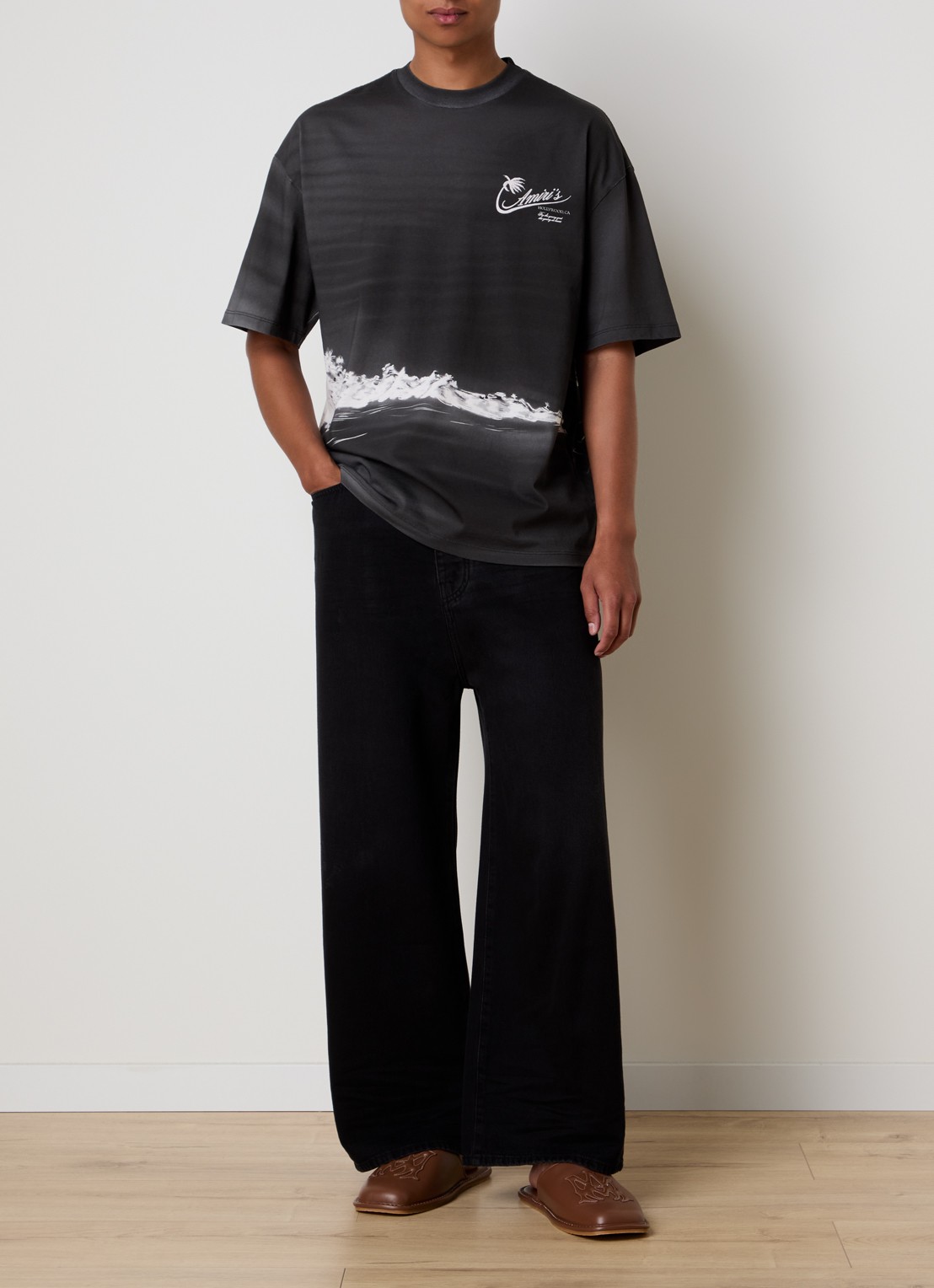 AMIRI Loose fit jeans met logo en steekzakken - voorkant 6 zwart