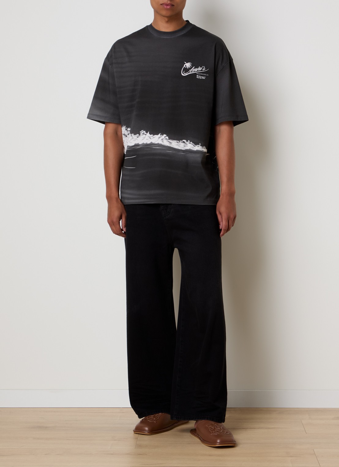 AMIRI Palm T-shirt met logo en print - voorkant 2 antraciet