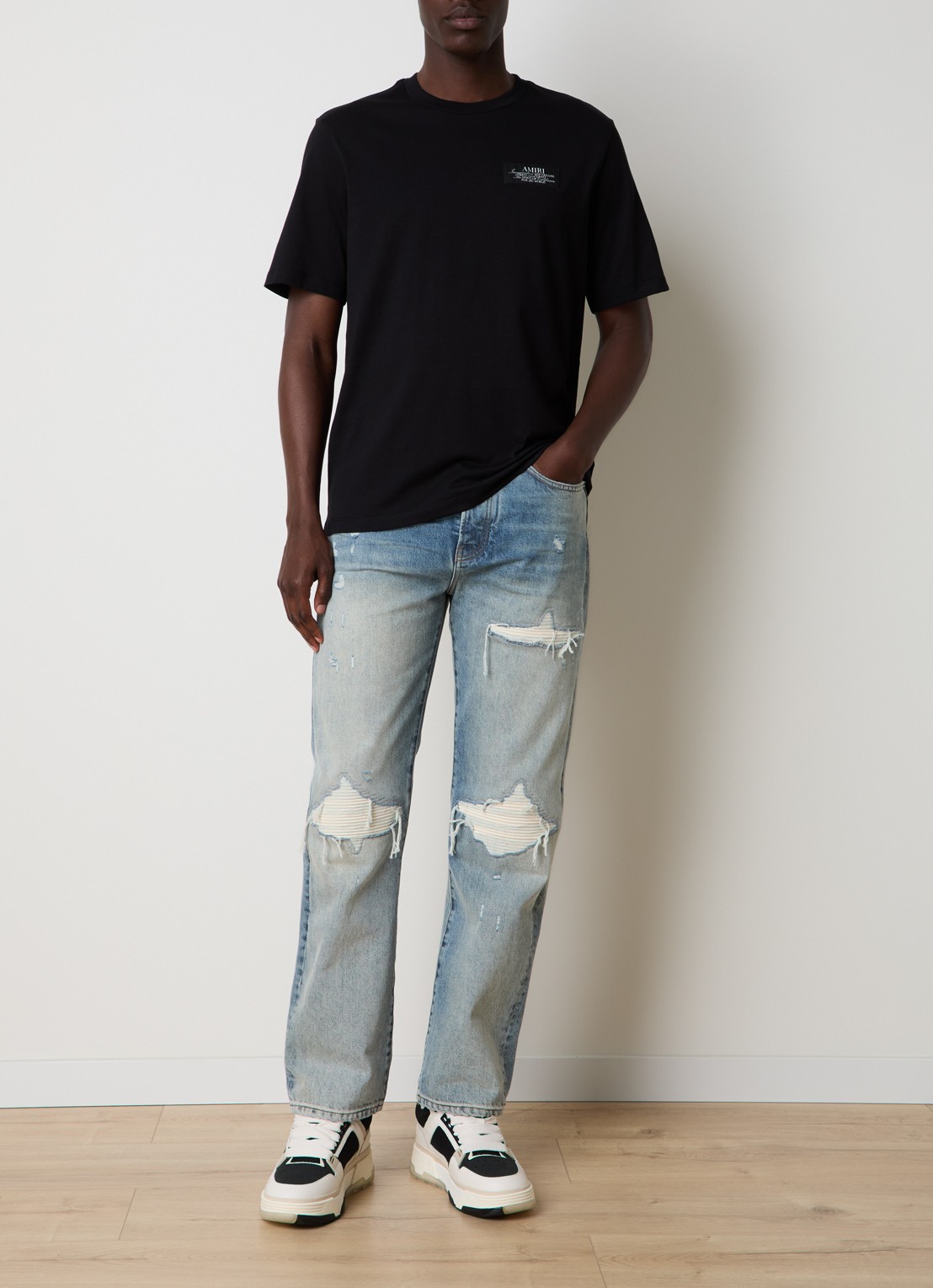 AMIRI Spirit T-shirt met logo- en backprint - voorkant 5 zwart