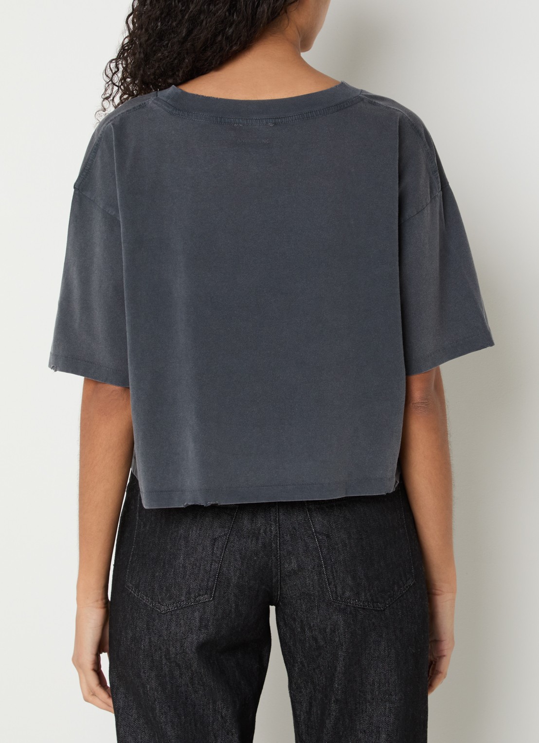 Anine Bing Johnny cropped T-shirt met logoprint - achterkant 4 antraciet