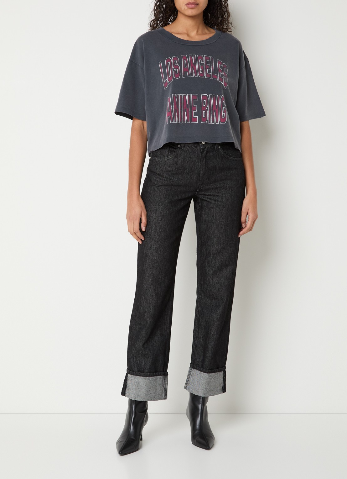 Anine Bing Johnny cropped T-shirt met logoprint - voorkant 2 antraciet