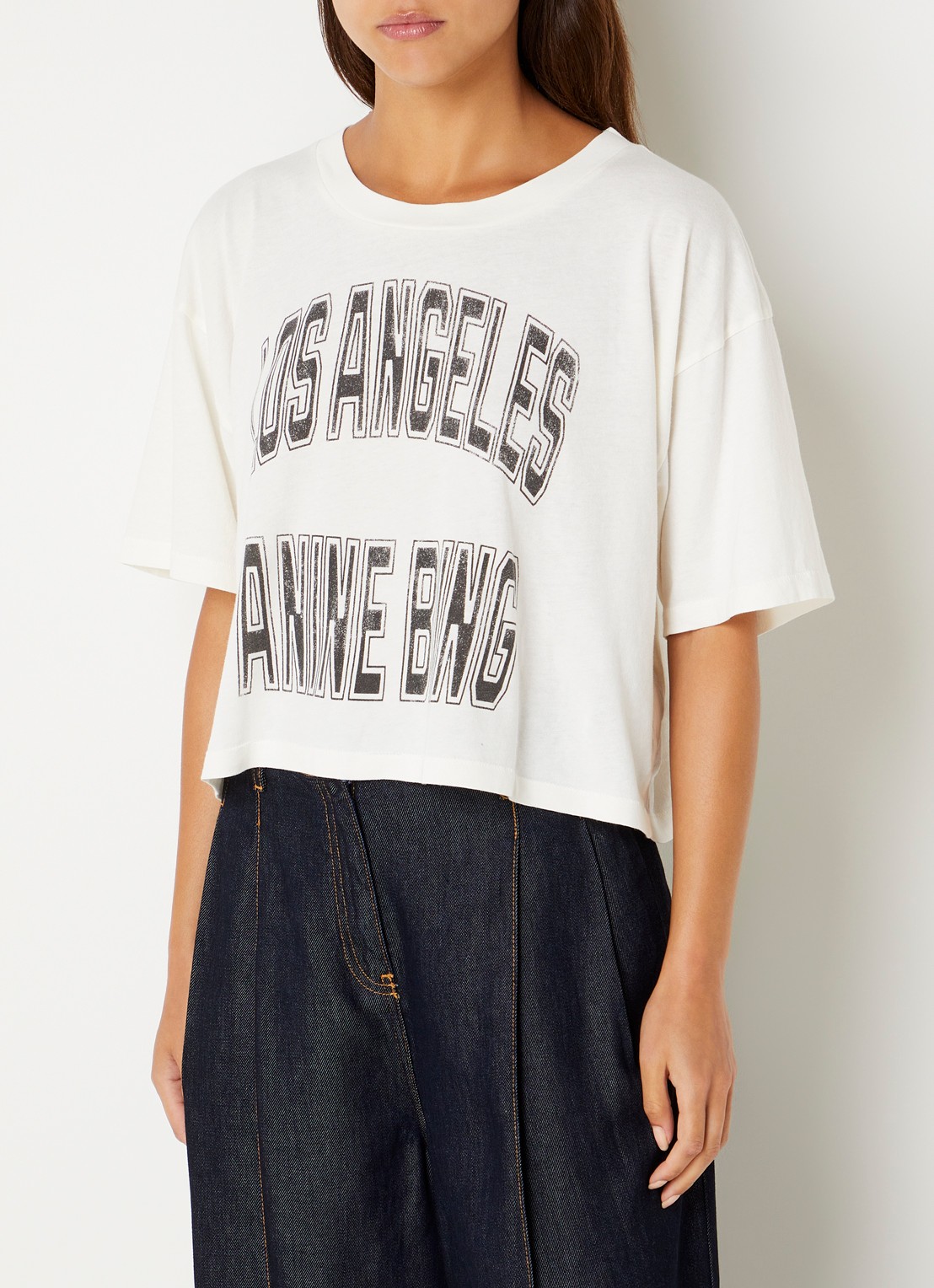 Anine Bing Johnny cropped T-shirt met logoprint - detail 3 gebroken wit