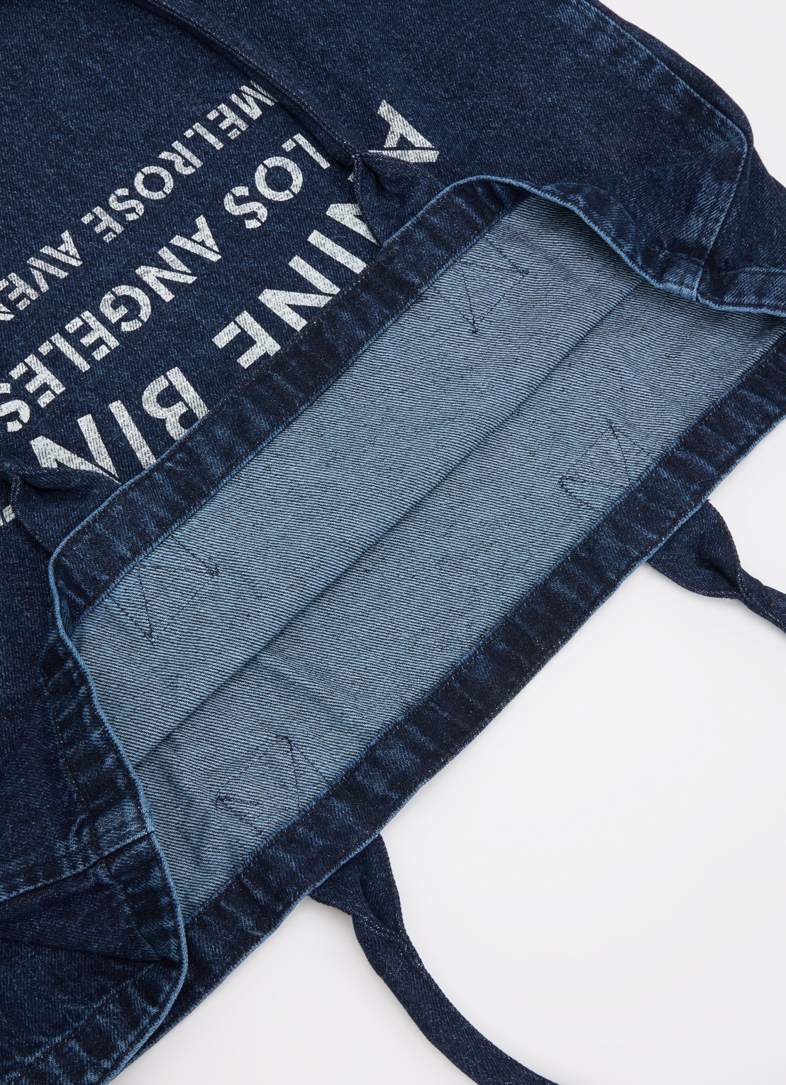 Anine Bing Leo schoudertas van denim met logo - detail 3 indigo